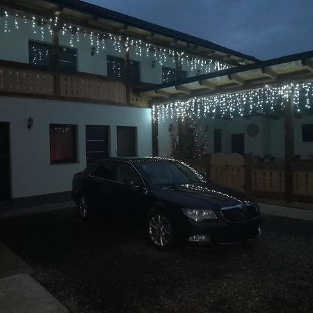 Casa De Langa Padure Hotel Sighetu Marmatiei Bagian luar foto