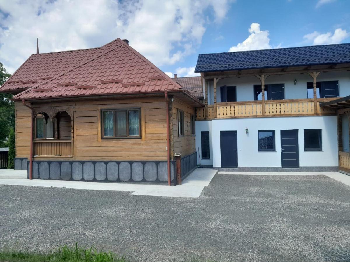 Casa De Langa Padure Hotel Sighetu Marmatiei Bagian luar foto