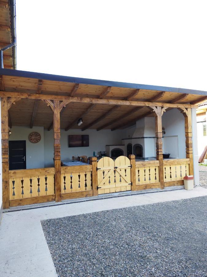 Casa De Langa Padure Hotel Sighetu Marmatiei Bagian luar foto