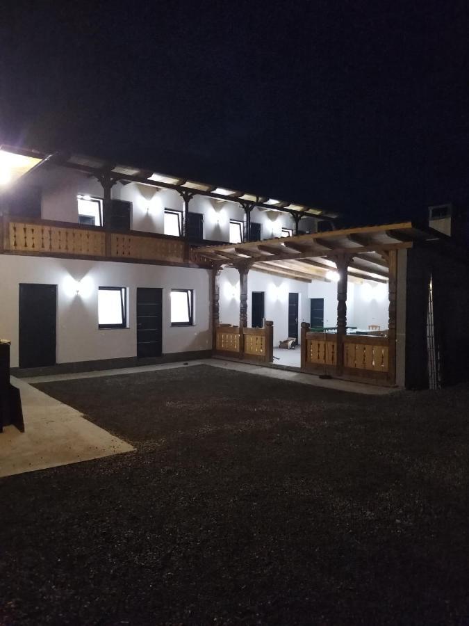 Casa De Langa Padure Hotel Sighetu Marmatiei Bagian luar foto